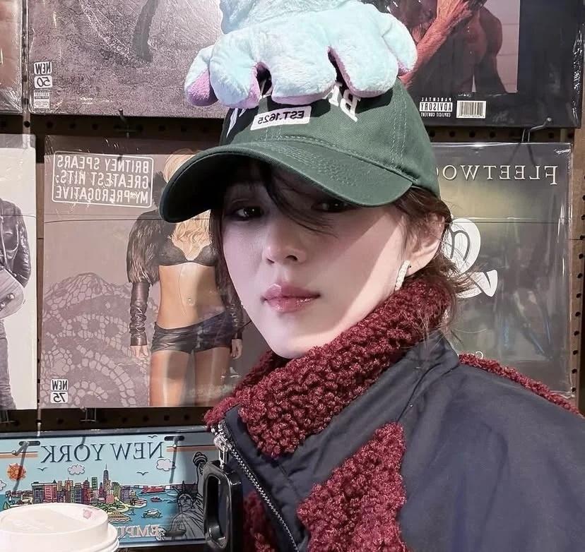 韩素希💕
浪漫生活的记录者 ins 审美积累 审美 韩素希 韩素希头像 韩素希