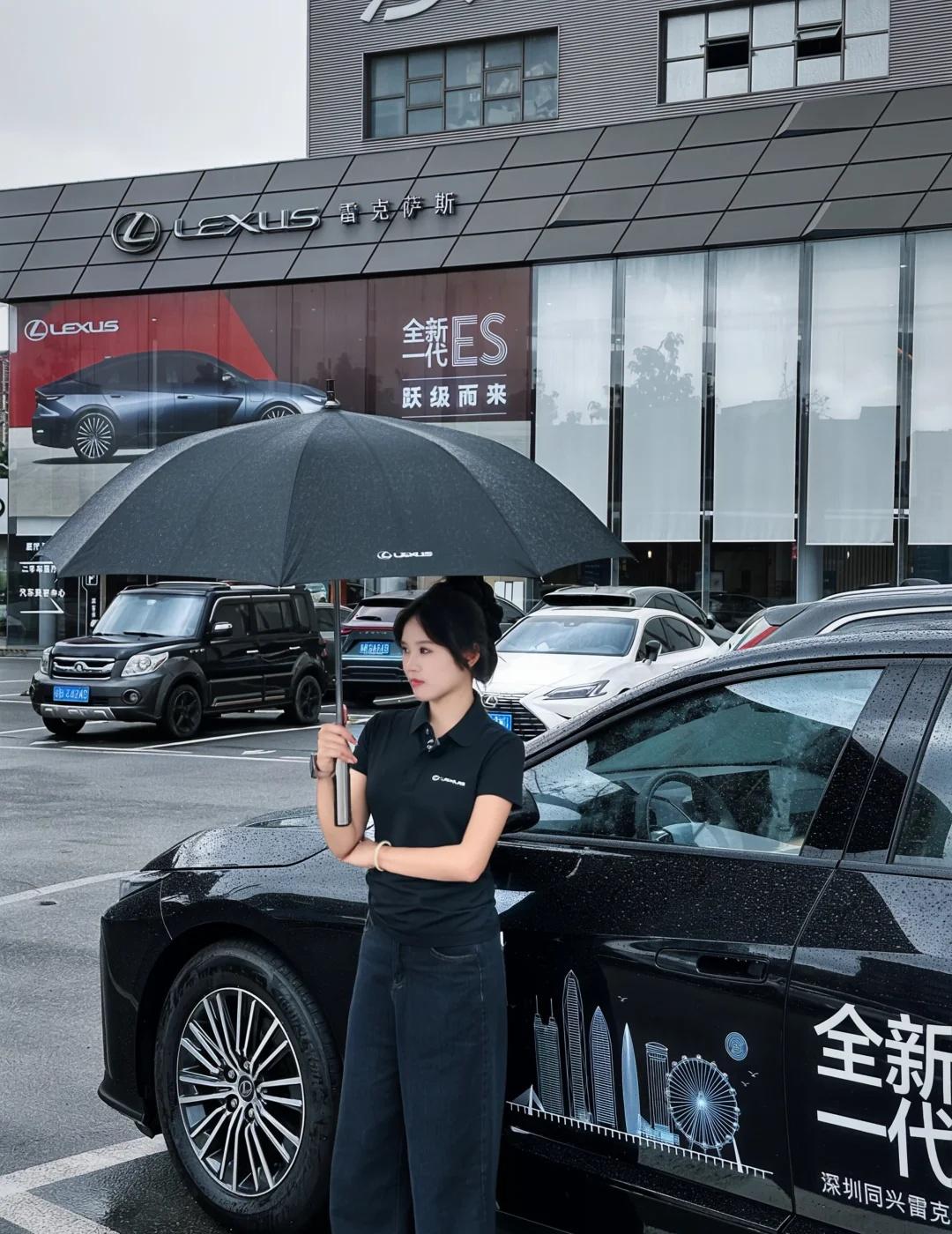 深圳的雨你到底要下到什么时候啊？
依然ES超跃ES 买车 凌志 深圳 雨一直下个