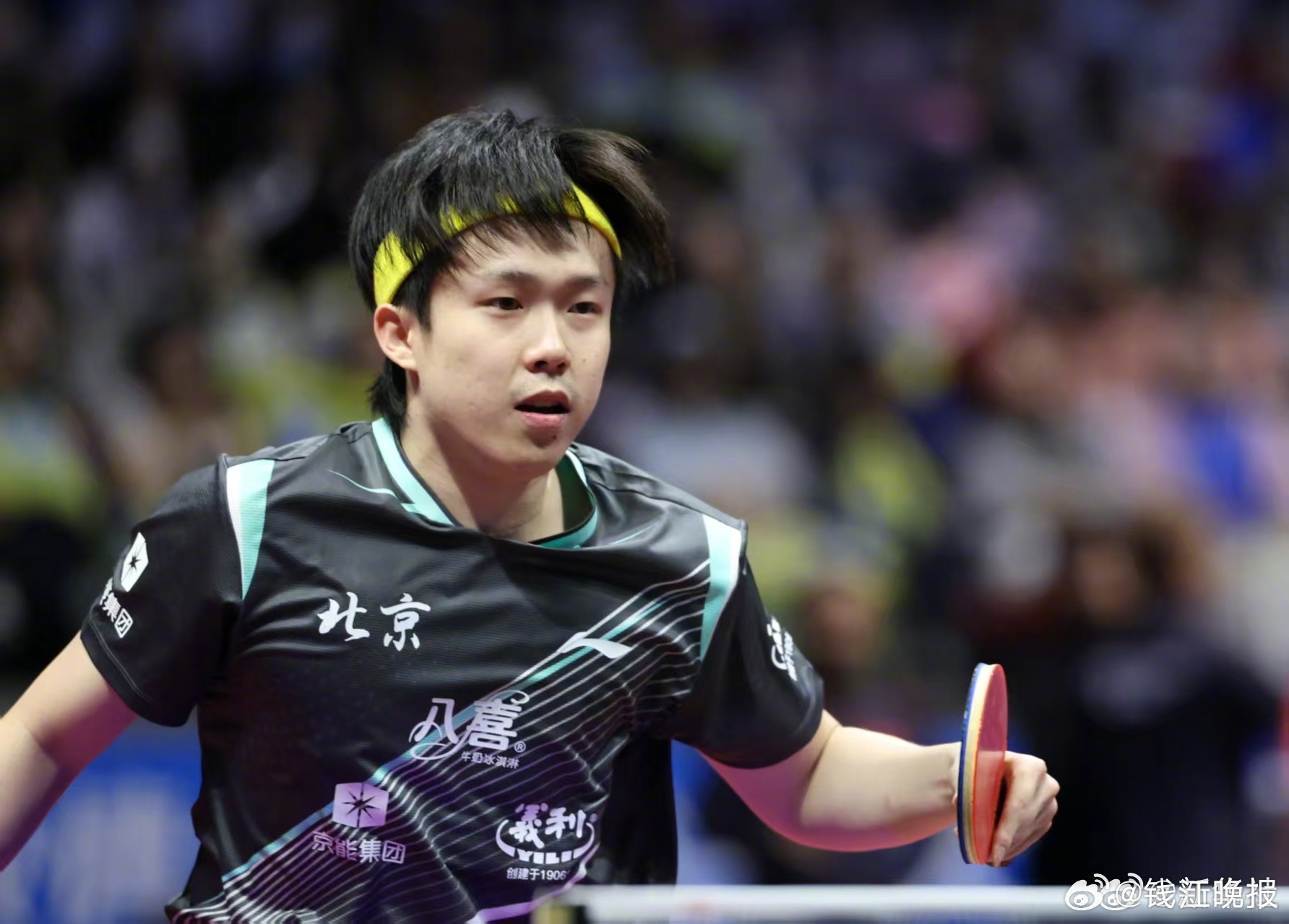  【】第十五届全运会乒乓球男单半决赛， 对阵 ，王楚钦11:7拿下首局！   