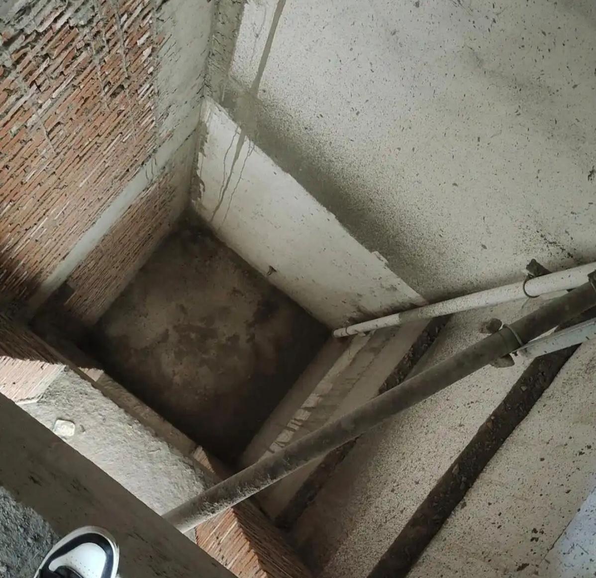 据4月3日官方通报，4月2日10时18分，合肥市庐阳区亳州路街道一小区6栋3单元