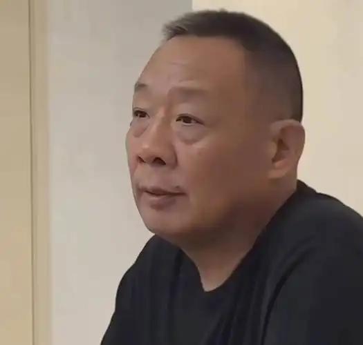 年入20亿老店毅然闭店：胖东来的取舍，从来不是生意问题。胖东来将于2026年12