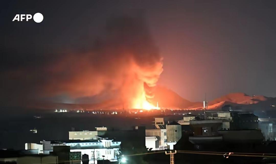 当地时间2026年9月24日凌晨，巴基斯坦空军对阿富汗坎大哈省发动了新一轮空袭，
