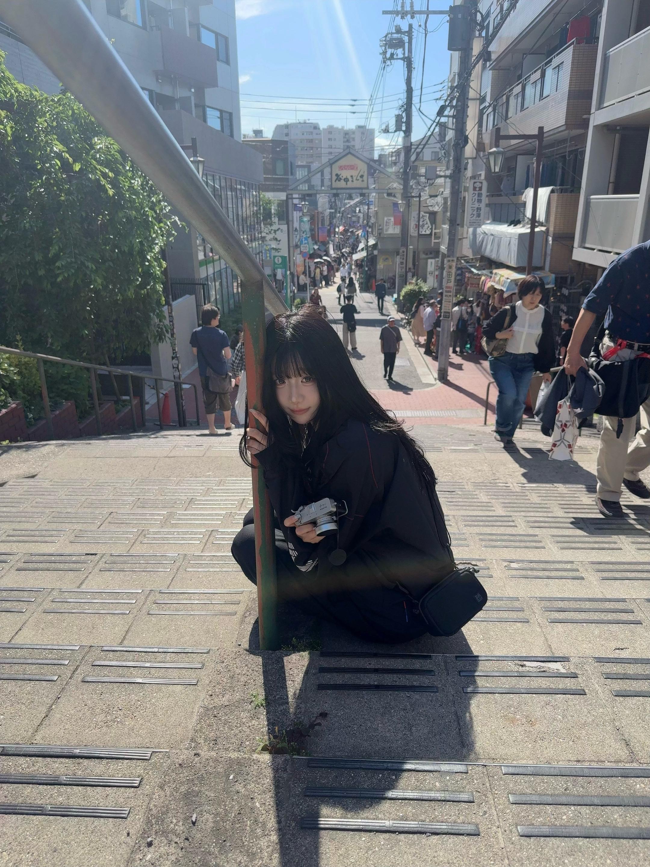 是一个阳光明媚的下午☀️🫧。