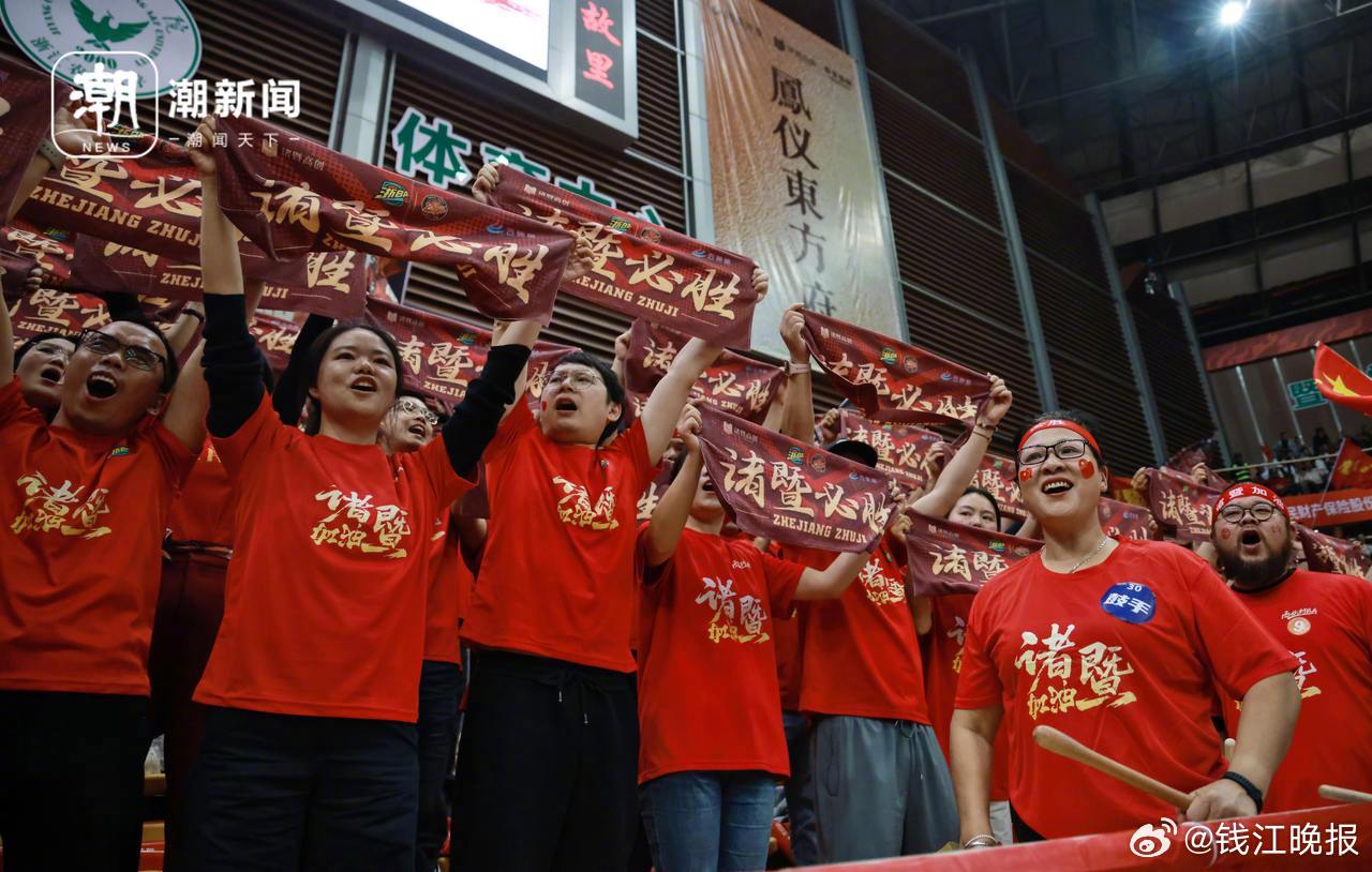 #诸暨木柁有藏在篮球里的硬气风骨#【浙BA篮图 | 诸暨“木柁”，有藏在篮球里的