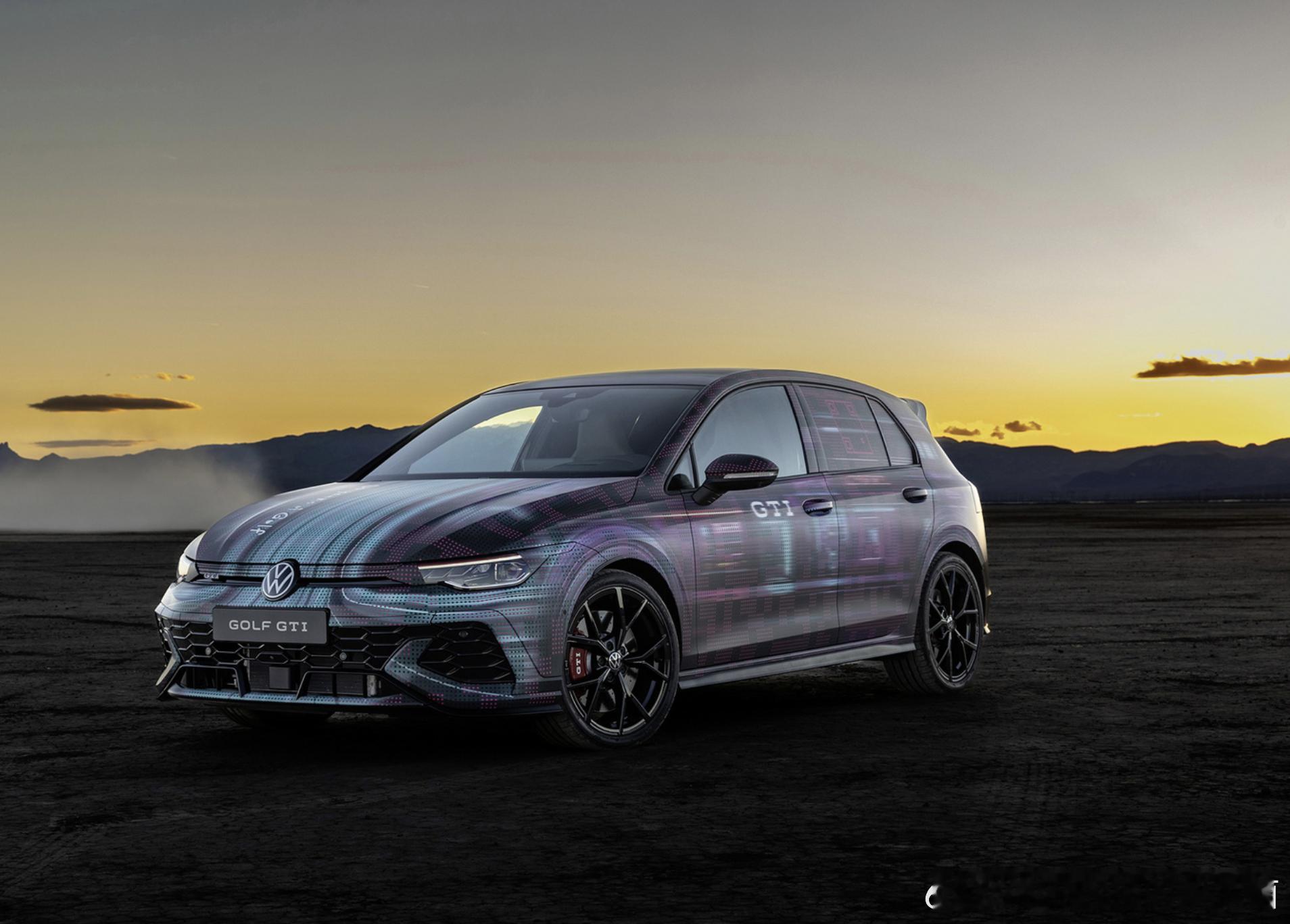 #这是你要的潮车吗# 新款大众高尔夫GTI，主要改动在车内#汽车# ​​​