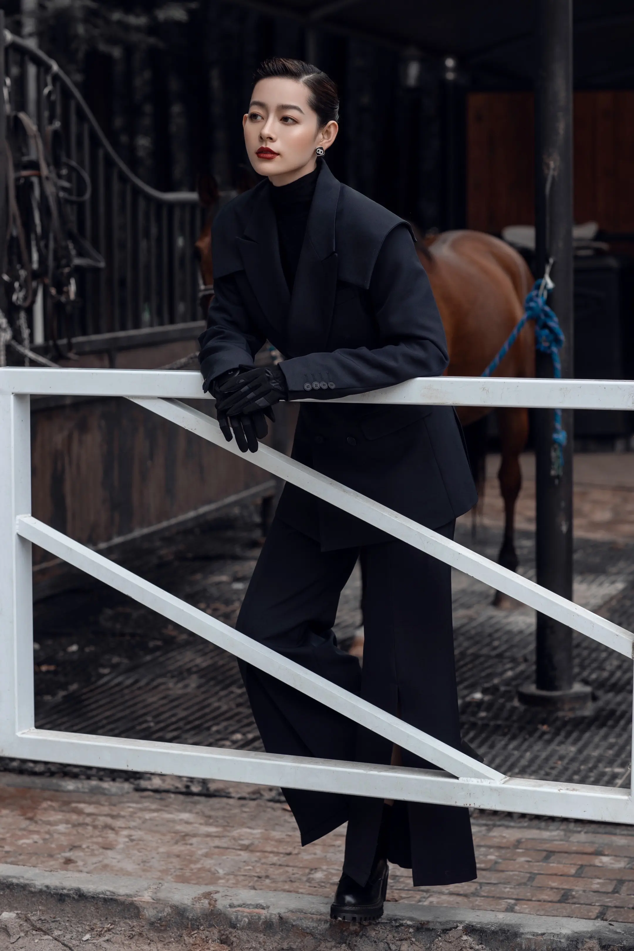 人生向美 要懂得与生活相互成全。     人生向美 要懂得与生活相互成全