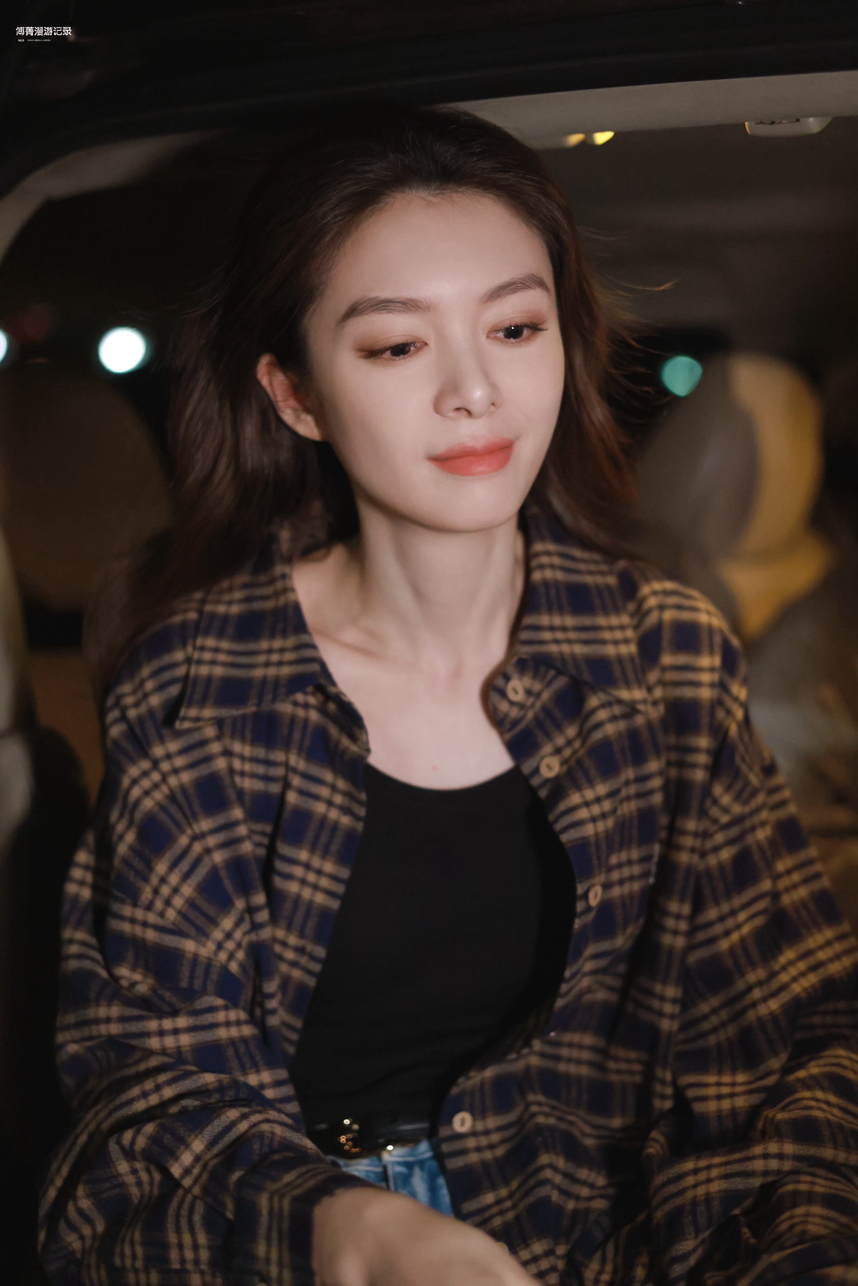 傅菁[超话]傅菁破晓花开 |261004 下班了|颠倒黑白的日子​​​