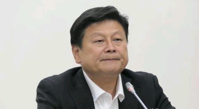 傅崐萁出来表态了！张亚中非其心中国民党党主席最佳人选！9月15日，傅崐萁在接受采