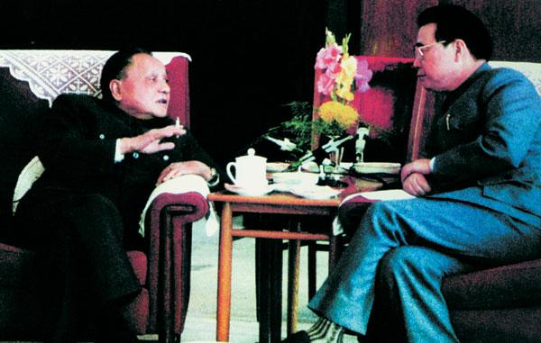 1981年，组织提拔52岁李鹏出任电力部部长，部内老同志却联名上书中央：资历尚浅