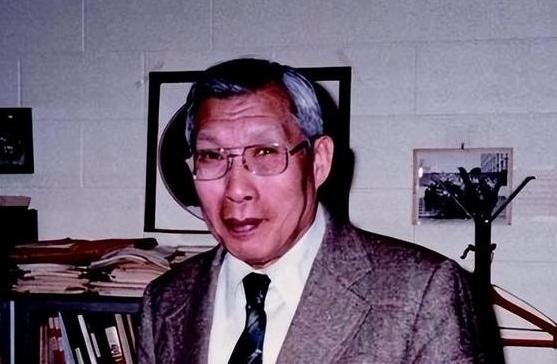 1950年，因遭到不公正对待，中国遗传学奠基人李景均毅然离开内陆前往香港，无处可