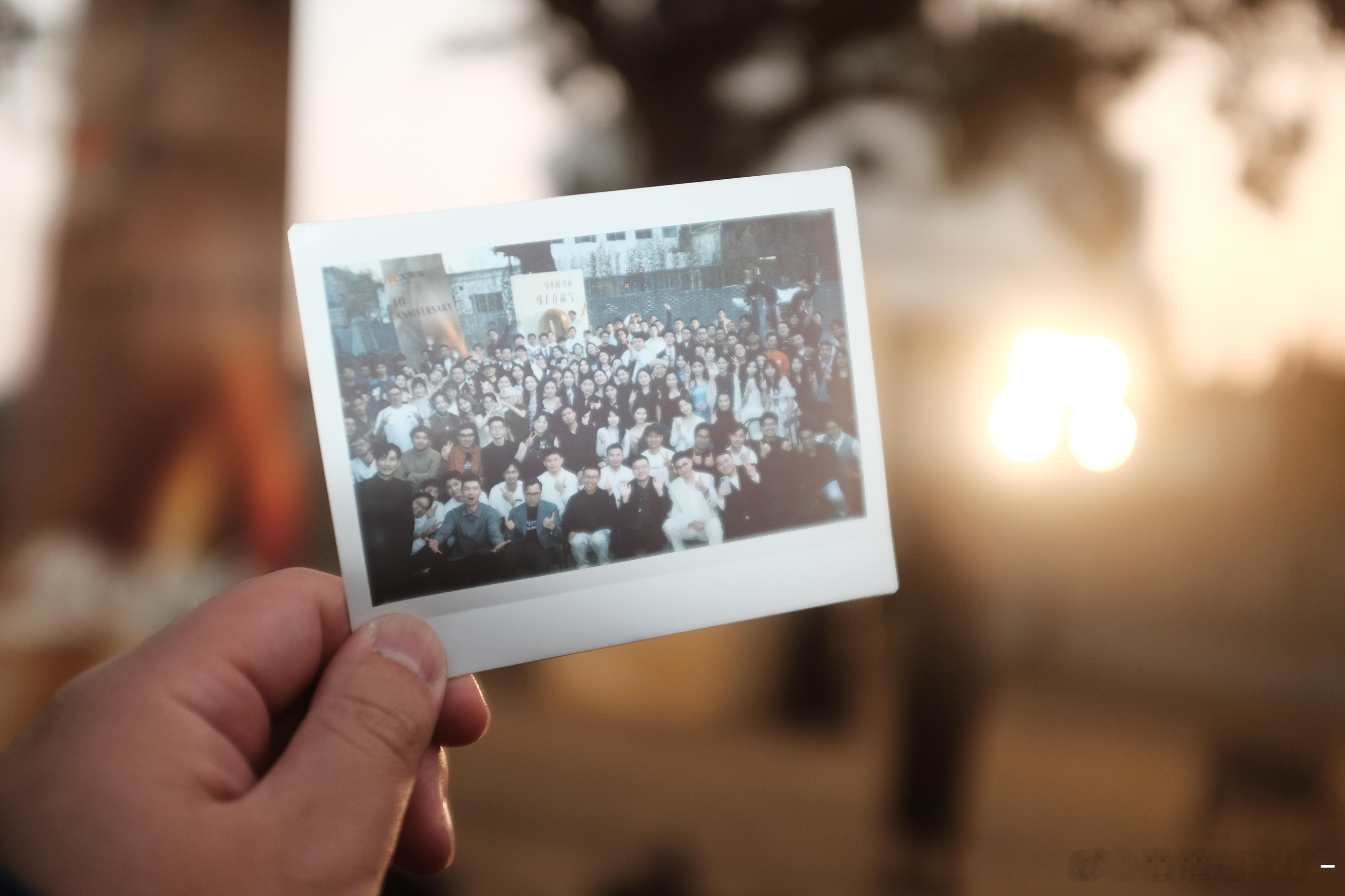 霜霜の日常碎碎念   今年没参与在舞蹈节目中，倒是参与了回“大家车维密秀”拿了沉