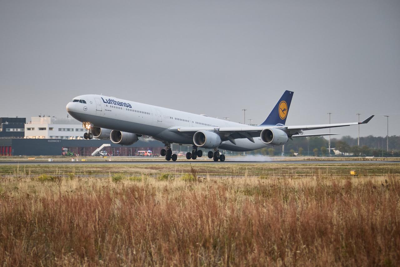 一个时代的结束：汉莎正式退役A340-600客机
 
10月19日，从美国华盛顿