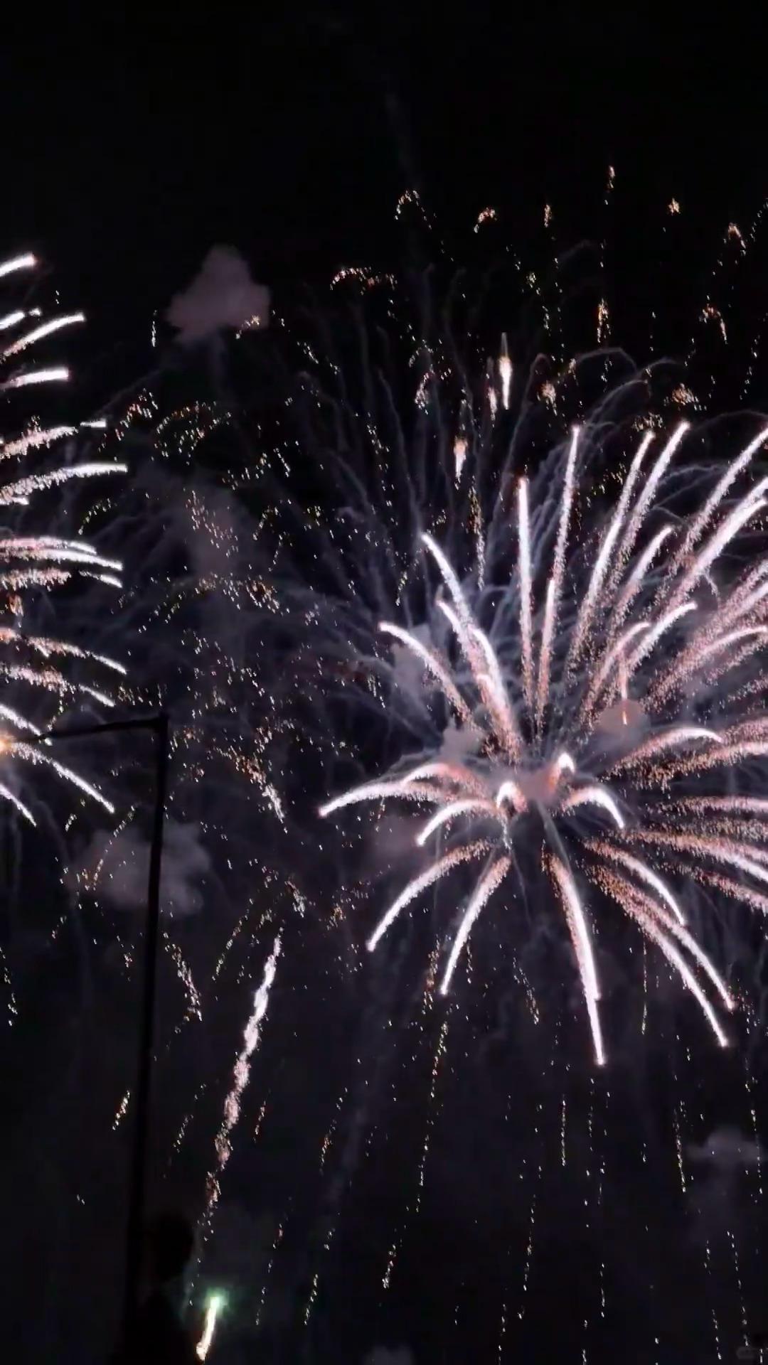 新年快乐，2025发过红稿的宝宝们都顺顺利利一直爆下去，2026一起出发，迈向新