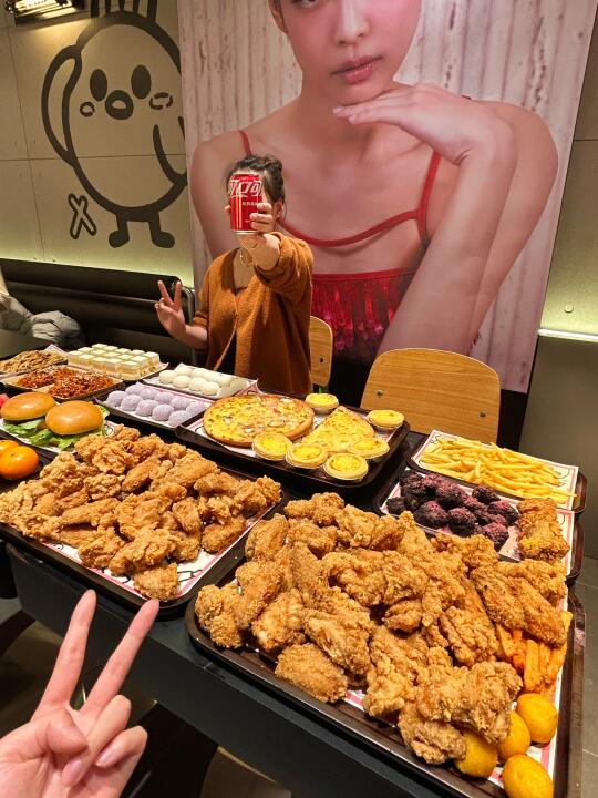 我去！郑州新开的！！29.9炸鸡自助。。