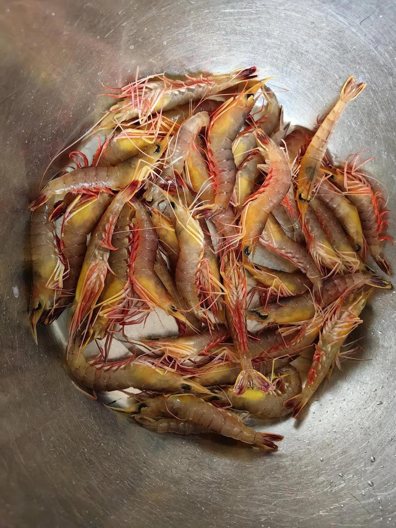 快来帮我看看这是什么虾，超甜的