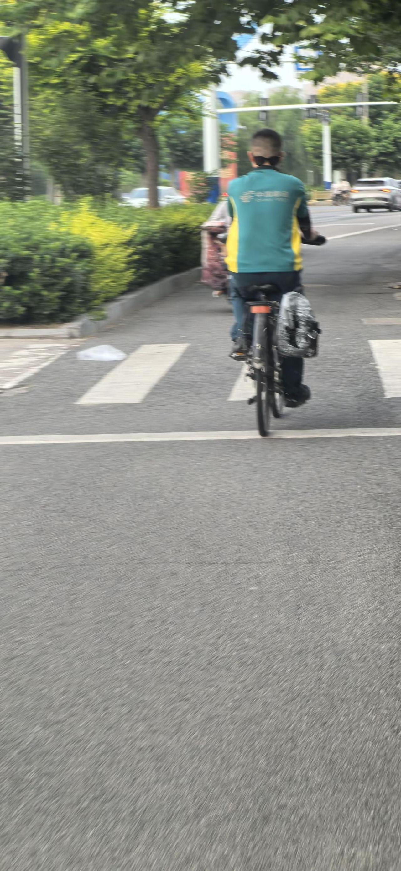 这哥们把我吓一跳