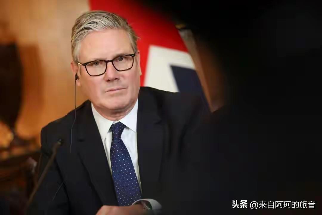 英国在台海跟着瞎起哄的第二天，就被人在联合国掀了老底。这事儿跟台海没半点关系，却