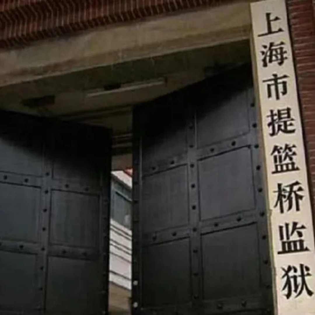 会计被AI取代的概率不能，因为AI不能替会计坐牢…