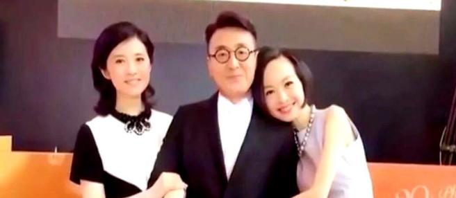 在成都路边摊上，57岁未婚的窦文涛和陈鲁豫吃着廉价串串，此时没人知道，他这辈子最