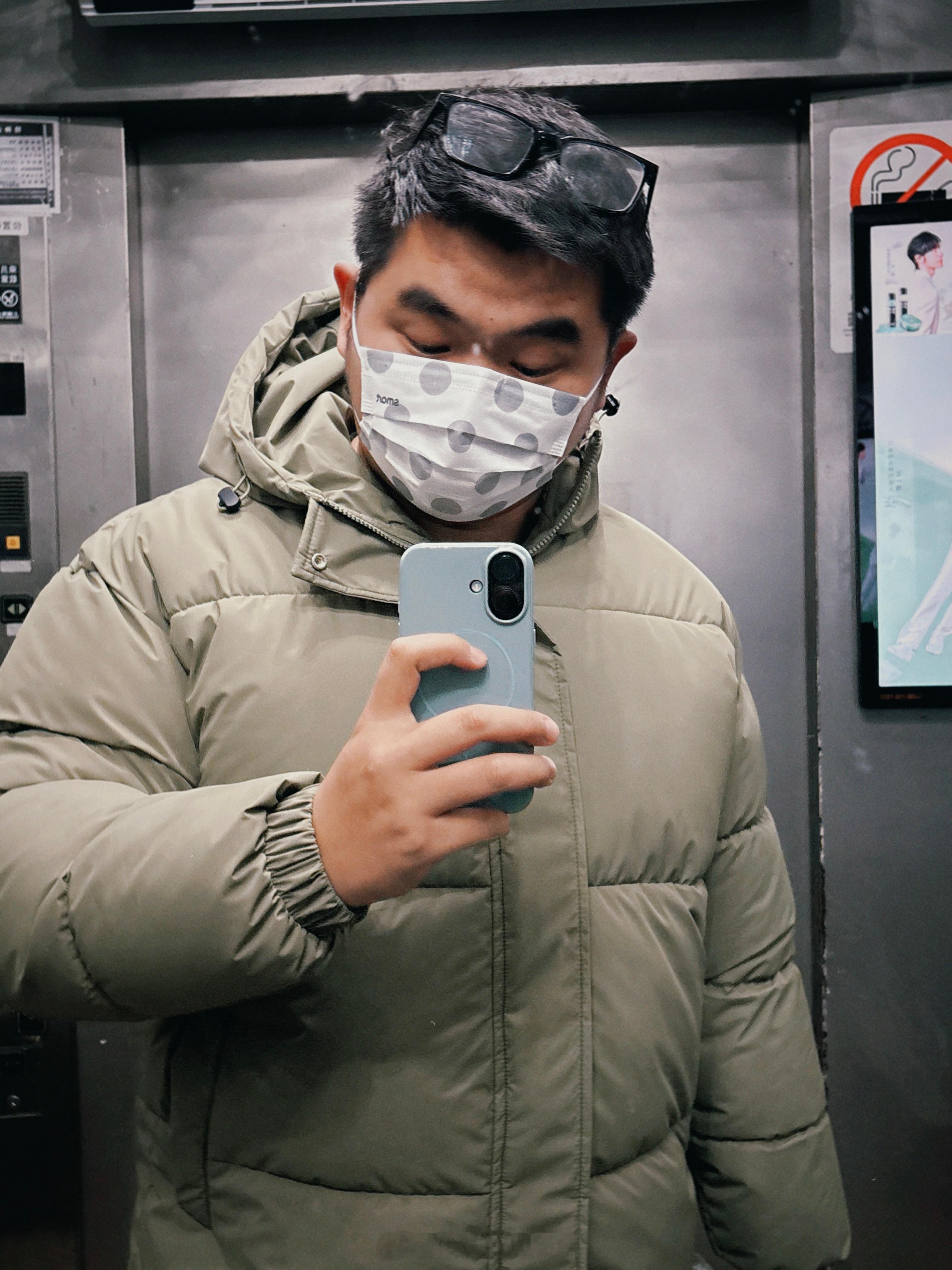 家的羽绒服真暖和