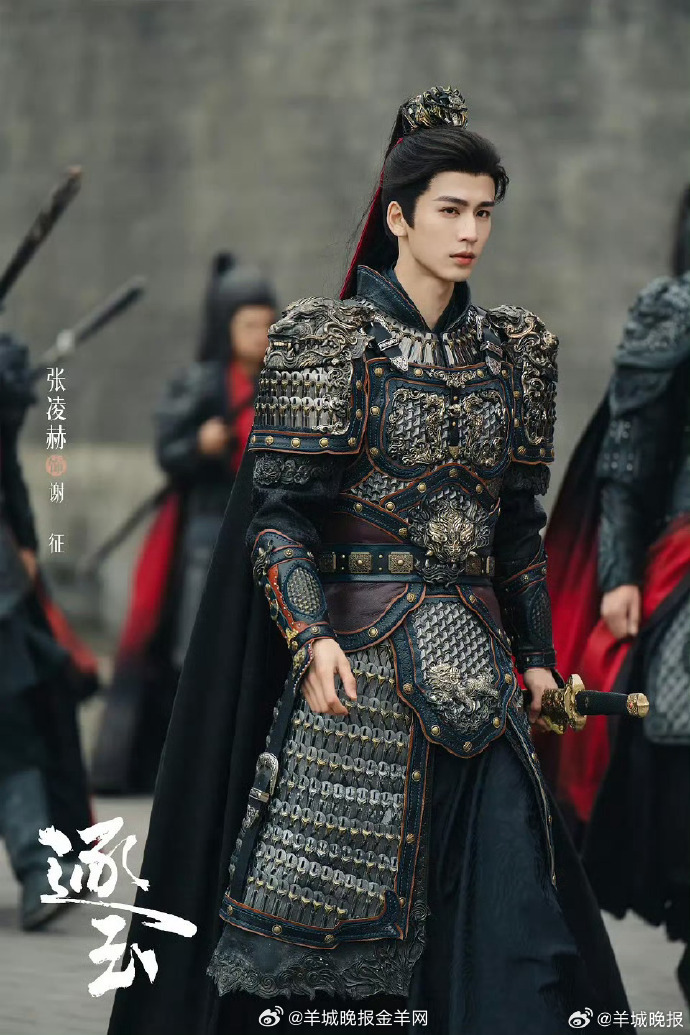 【#掉马甲名场面好上头#】剧中的掉马甲情节真的百刷不腻《九重紫》窦昭、《逐玉》谢