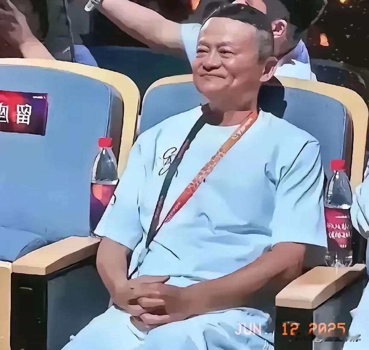 哪怕是马云，也会被下属追着数落。其实并不是所有老板都能解决问题，或者愿意真正解决