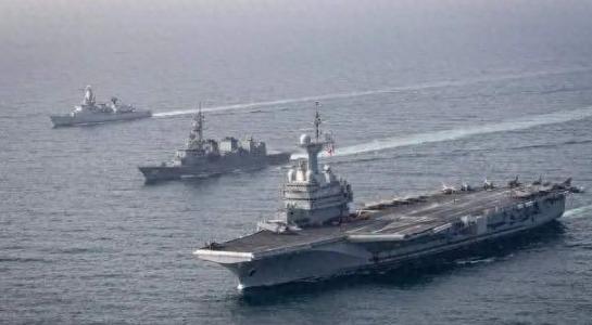 美国，为什么不敢打了？很多人以为，2016 年南海的两艘美国航母是 “主动撤退”