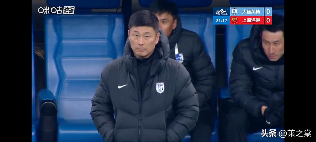 0：0，虽然平局，但感觉大连英博打得越来越好，下半场应该有戏。

大连英博上半场