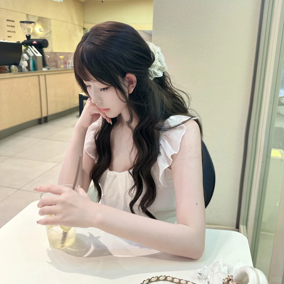 含糊不清的爱 只会让我更痛苦