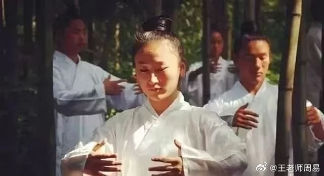 你的生命是一盏灯，别让它灭在自己手里本文转自打坐站桩  大家有没有想过，我们这一