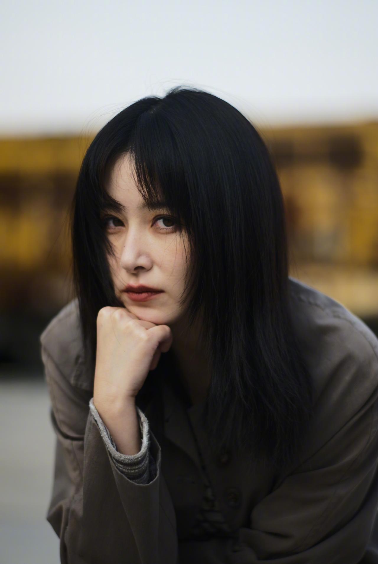 10.10 立立拍的丽丽 夸夸立立老师……
 刘美丽 拍摄日记……网剧林河谜案 