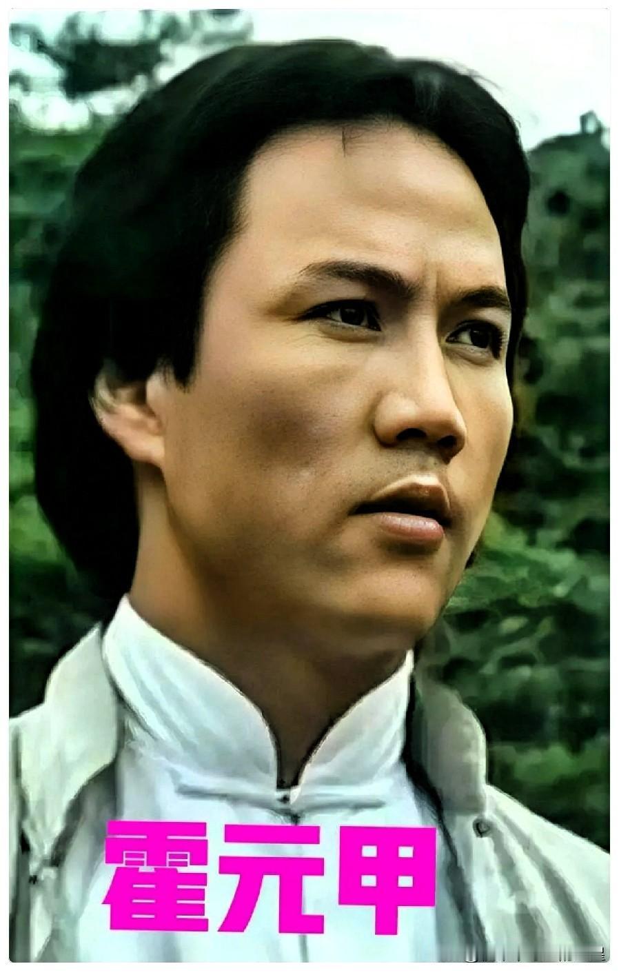 77岁黄元申（霍元甲扮演者），拒见梁小龙。

梁小龙直播叹气，说两年前飞洛杉矶，