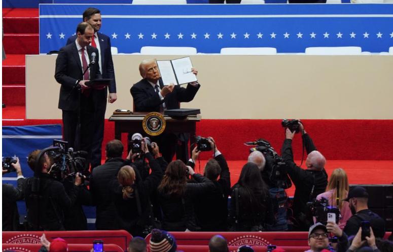 /拜登预言成功？让特朗普干满 4 年任期以后，美国或成 “世界老二”，当初在竞选