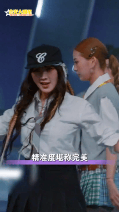 有周震南孟佳进入下一顺位是她有周震南孟佳这么强的导师进入节目导师配置直接开挂，周