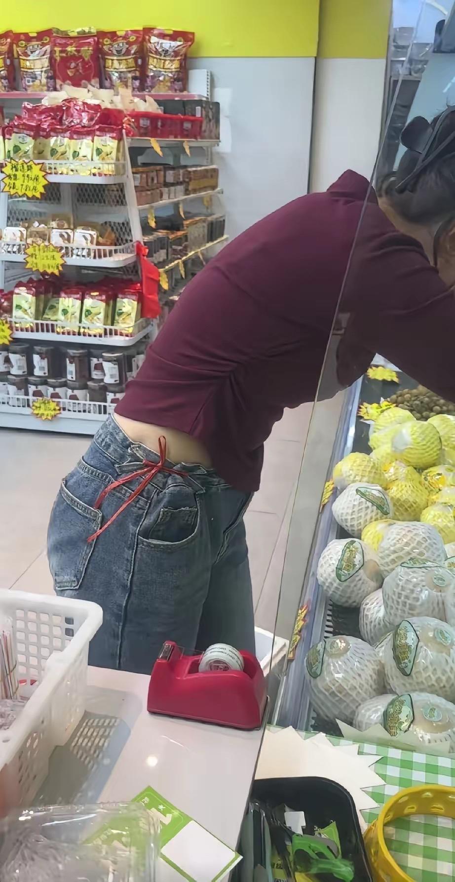 这是个节俭的人