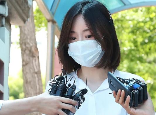 柬埔寨电诈案还抓住了大鱼！

2025 年 12 月 24 日柬埔寨金边国际机场