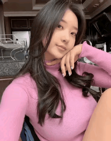 来个调皮自拍