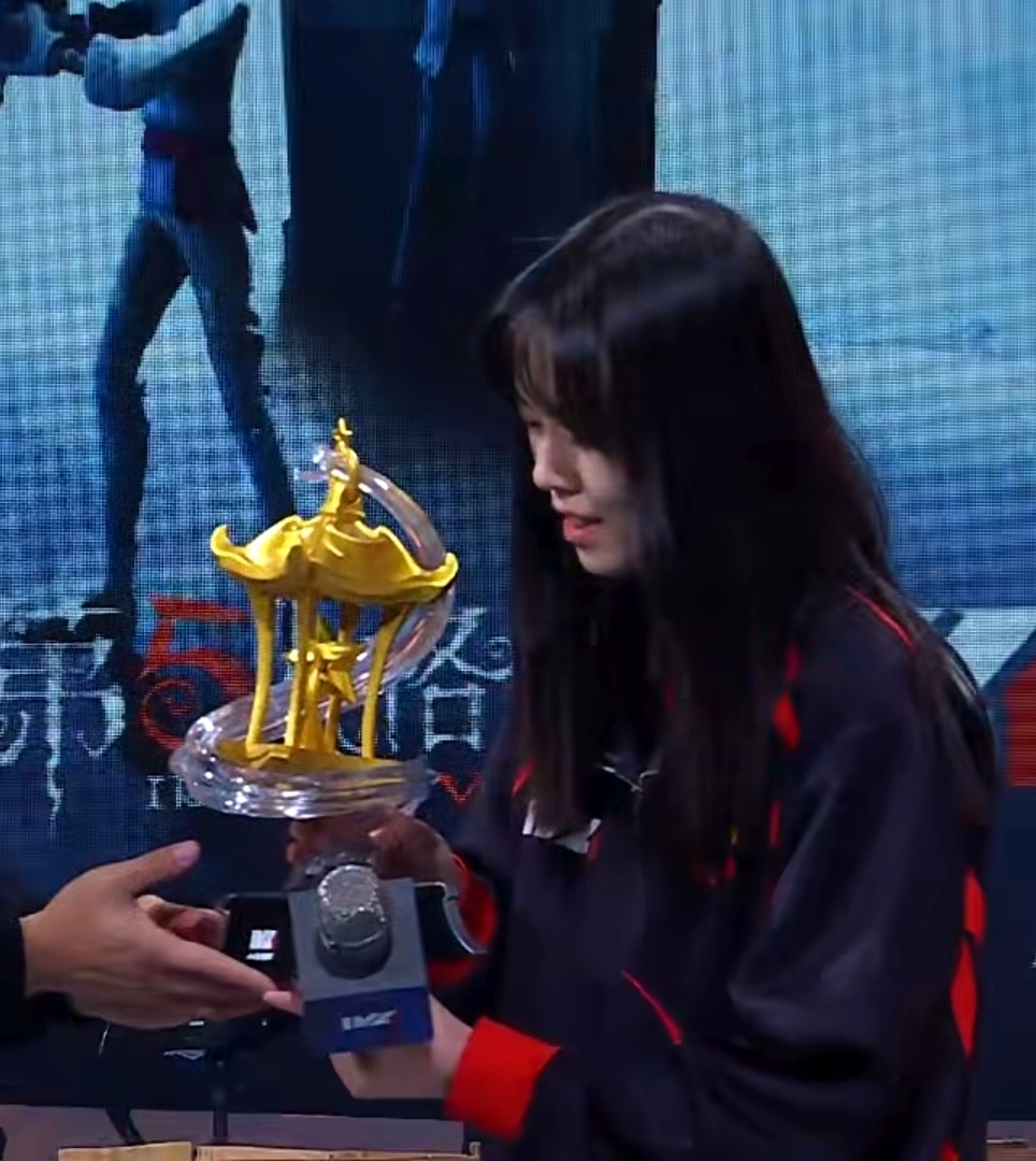 Weibo第五人格战队[超话]  恭喜拿下2024派对之星！🥳 