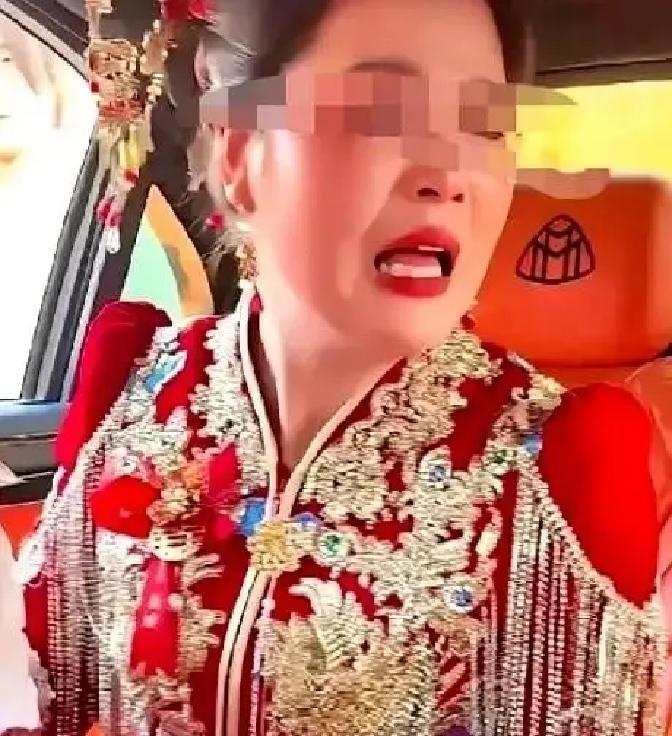 婚礼当天，新娘小雨当着满堂亲友把酒席桌掀了，带着50多位娘家人和19辆车直接调头
