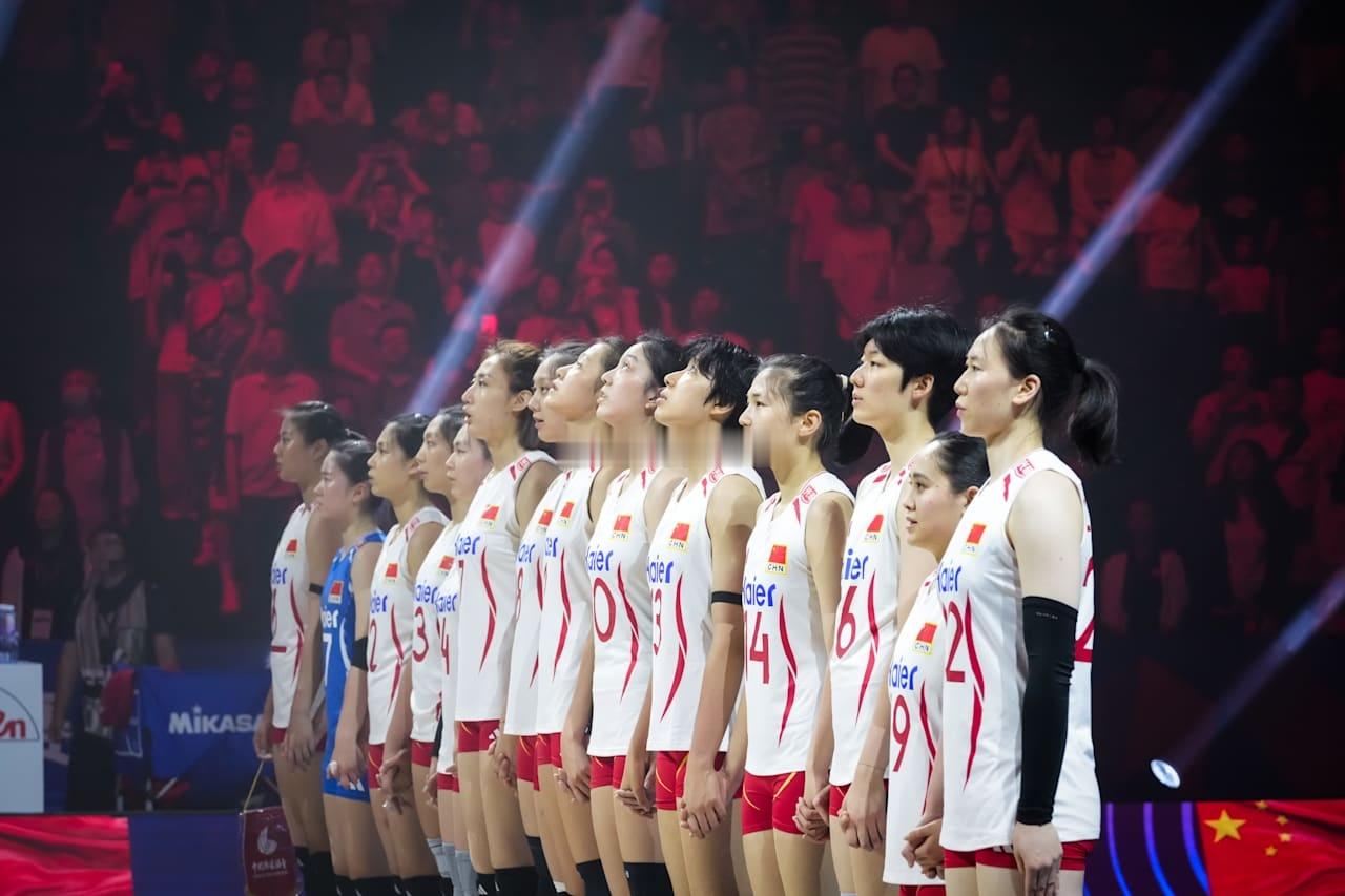 【赛后讨论】2026年世界女排联赛中国南京站，中国女排3-2险胜泰国女排，你认为