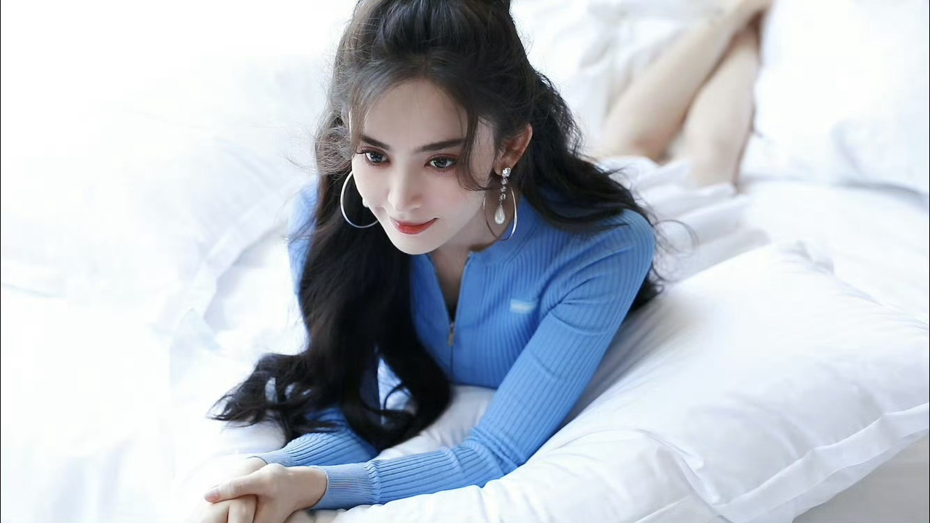 娜扎超话[超话]        娜扎发了21秒的语音     顶级魅魔，发射发射