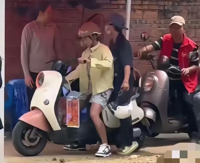 说变就变！不一样呀不一样，回了家的婵宝怎么看都不像是什么“宝”，好像是个家里的小