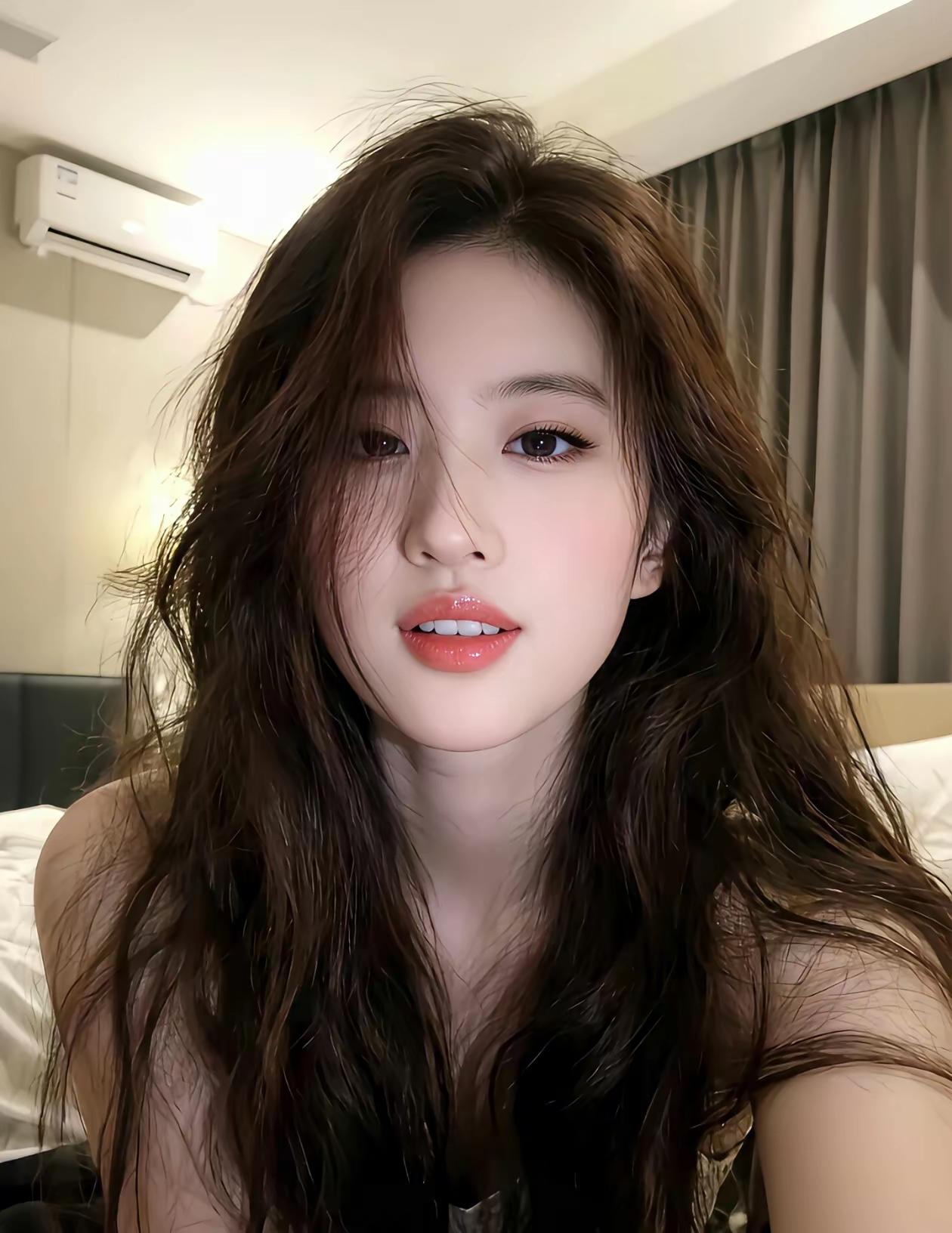 刘亦菲这张脸属于天生吃演员这碗饭的，大家认同不？