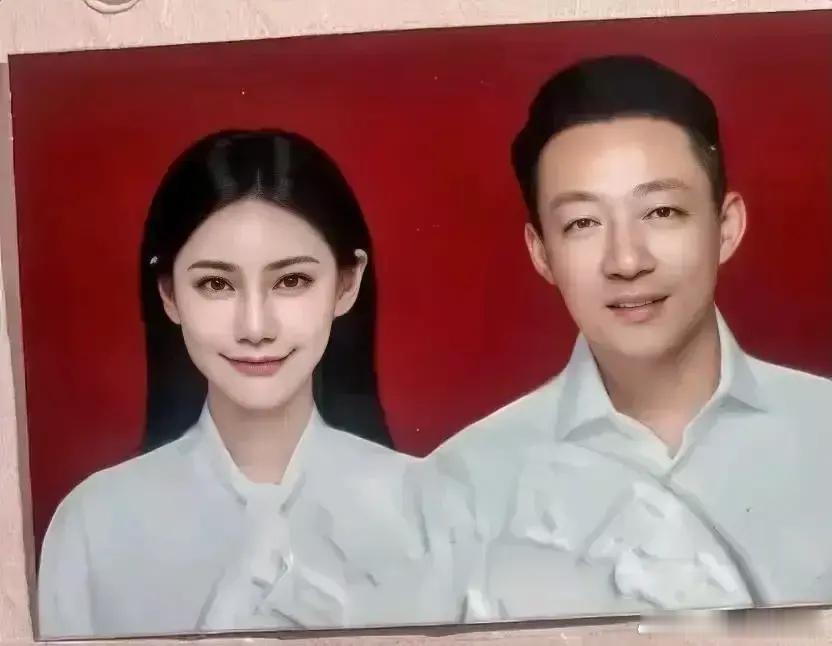 这女的嘴好大！面相可不是柔柔弱弱的人，是个狠角色！ ​​​