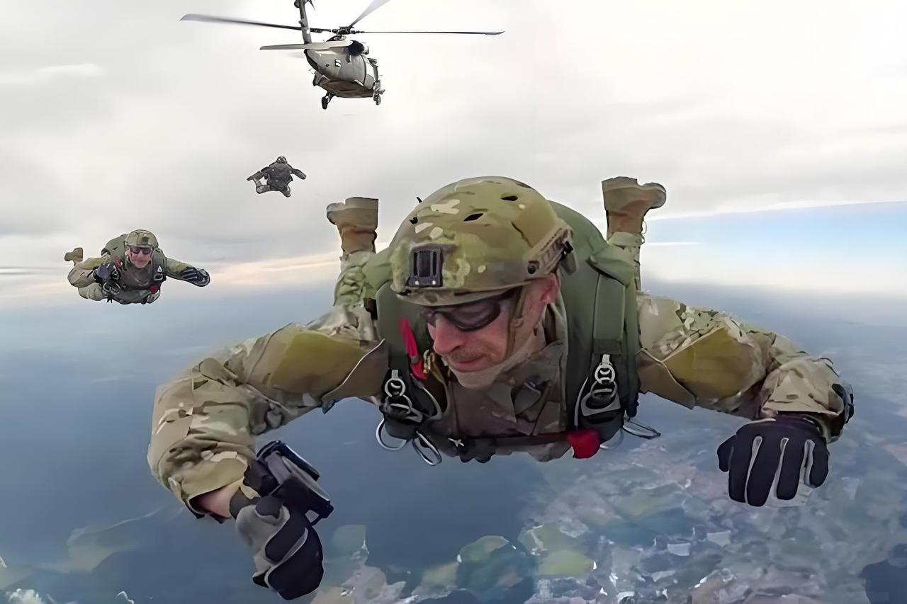 一个飞行员，换了12架飞机，为什么特朗普说营救行动很成功，但伊朗说，营救行动彻底