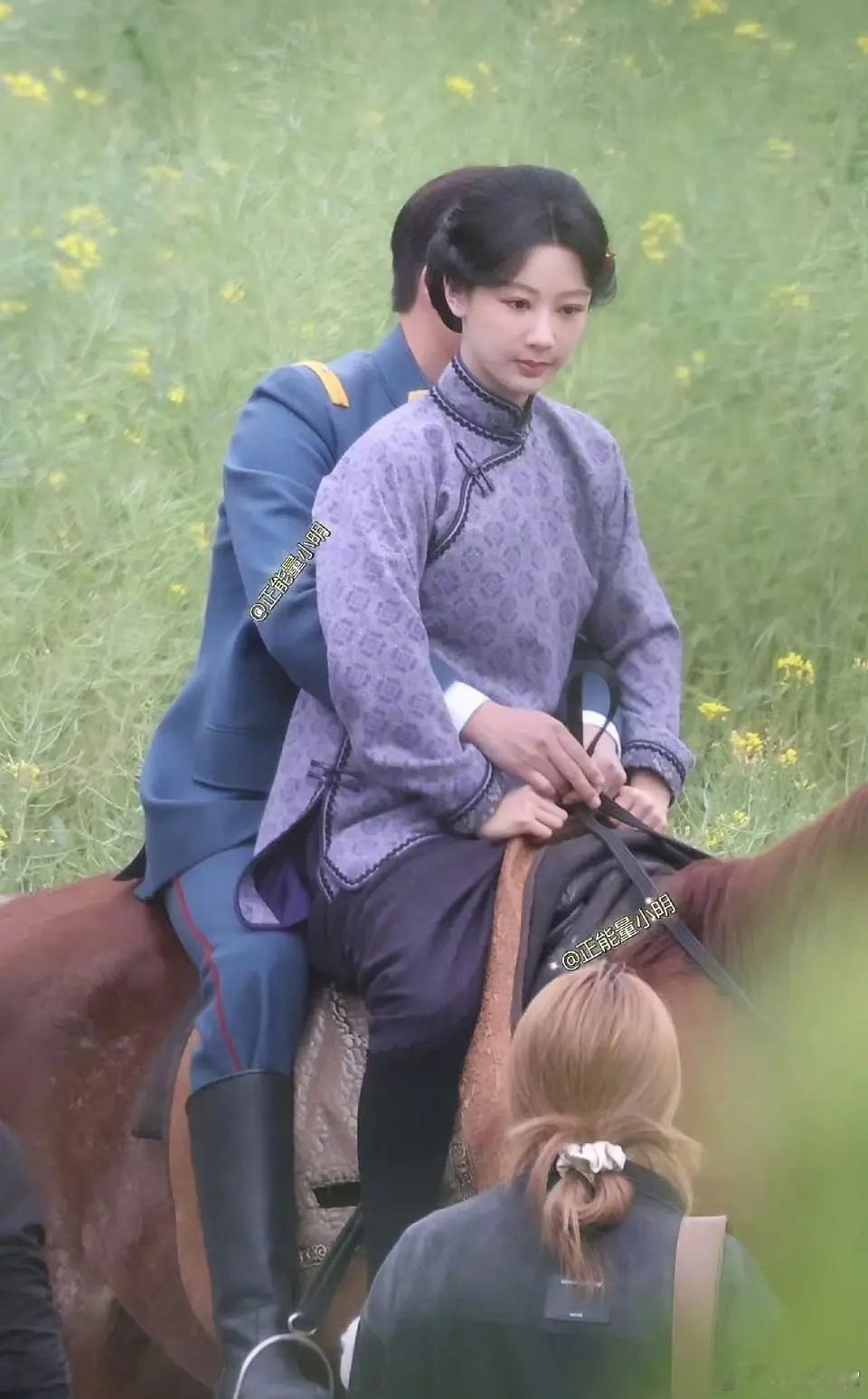 欧豪杨紫 俩人一个比一个筹呢 