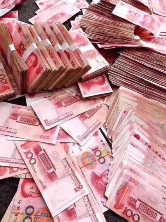 “当你存够100万的时候，你可以和任何人翻脸，再也不用看任何人的脸色，再也不会失