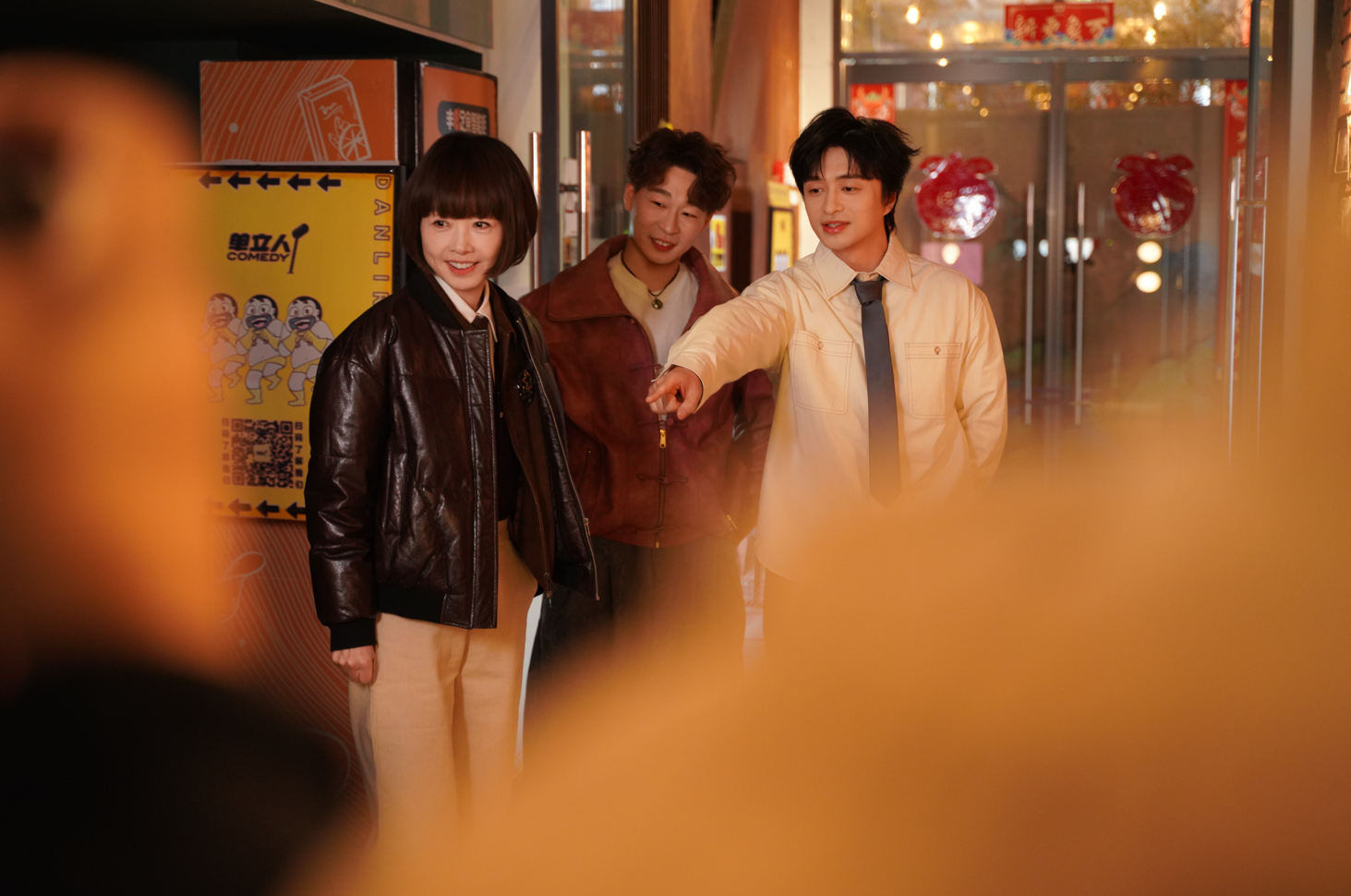 松天硕被刘旸禁演冷兵器喜人高压的环境里，刘旸和松天硕成了彼此的镜子。一个学会喘息