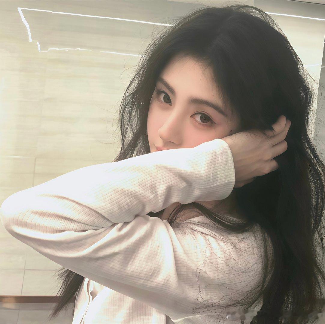 jjy鞠婧祎苏绿夏 jjy鞠婧祎阿黛这个世界不坏 天塌了还有你爱我૮ •𖥦• 