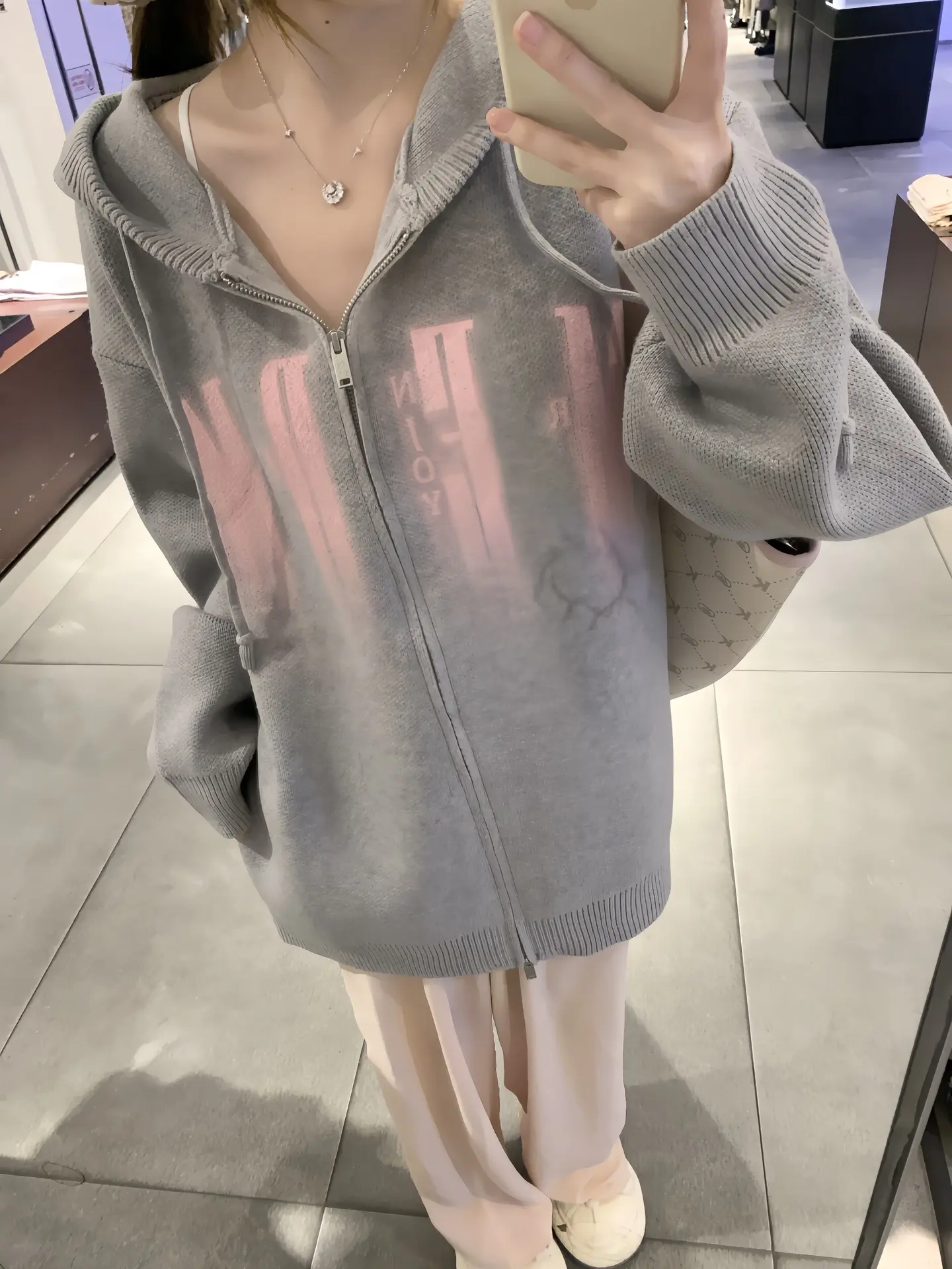 ᗦ↞︎◃︎小猫₌᳐੭